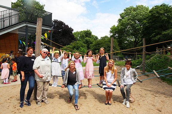 Eic_2019_07_26_Sommerfest_Gruppe.jpg