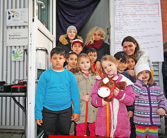 Gri_2019_12_03_lebendigerAdventskalender_Gruppe.jpg 